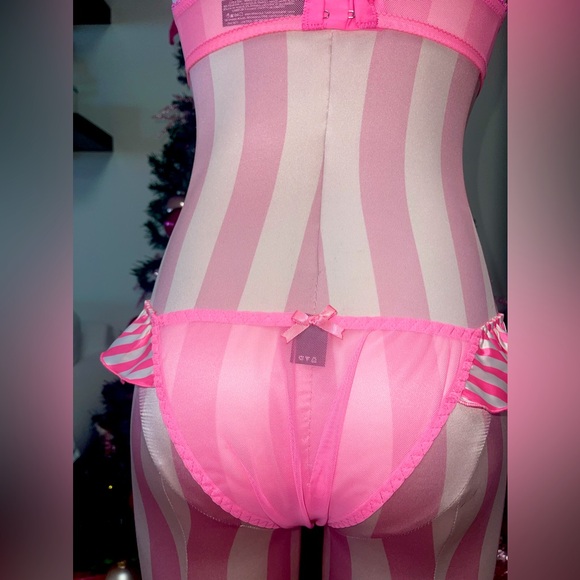 Victoria’s Secret Classic Candy Stripe 2 Pc Apron French Maid Boudoir Set - Picture 12 of 15